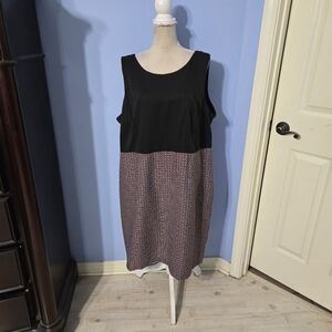 Danillo Size 22W Womens Dress